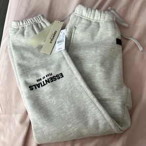 light oat essentials sweats size kids 8